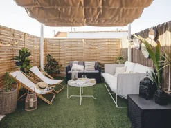 Beliani Aurinkotuoli Akaasia Vaalea Puu/Luonnonvalkoinen Anzio Online