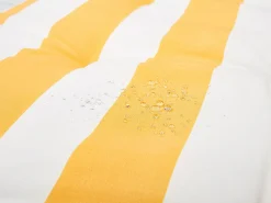 Beliani Aurinkotuoli Pehmusteilla Keltavalkoinen Cesana Hot