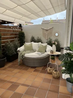 Beliani Aurinkovuode Polyrottinki Vaaleanruskea Sylt Online