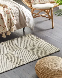 Beliani Huopa Puuvilla Beige/Punainen 130 X 180 Cm Bhiwani Best