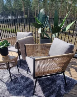 Beliani 2-Istuttava Bistrosetti Polyrottinki Vaaleanruskea Gargano Best