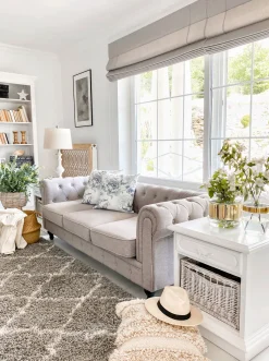 Beliani 3-Istuttava Sohva Kangas Vaaleanharmaa Chesterfield Store