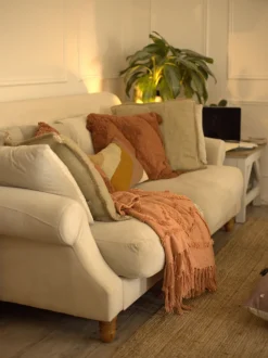 Beliani 3-Istuttava Sohva Sametti Luonnonvalkoinen Eike Store