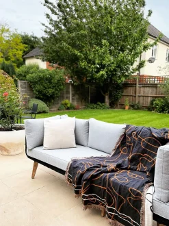 Beliani 5-Istuttava Ulkosohvaryhma Akaasia Musta Alcamo Hot