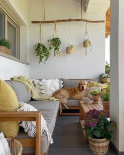 Beliani 4-Istuttava Ulkosohvaryhma Akaasia Oikeak. Vaalea Puu Timor Fashion