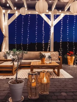 Beliani 4-Istuttava Ulkosohvaryhma Akaasia Oikeak. Vaalea Puu Timor Fashion