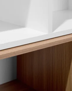 Beliani Kirjahylly 17 Hyllya Valkoinen/Tumma Puu Alloa Cheap