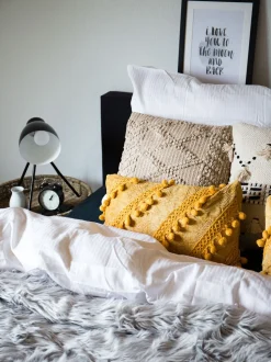 Beliani Koristetyyny 30 X 50 Cm Keltainen Ayroor Flash Sale