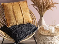 Beliani Koristetyyny Keltainen Kohokuvioitu 45 X 45 Cm Kavalam Flash Sale