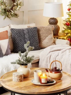 Beliani Koristetyyny Puuvilla Harmaa Kohokuvioitu 45 X 45 Cm Konni Flash Sale