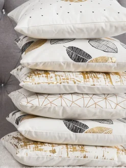 Beliani Koristetyynysetti 2 Kpl 45X45Cm Ananasprintilla Yasmin Flash Sale