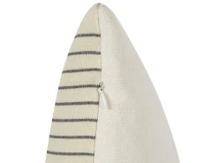 Beliani Koristetyynysetti Monivarinen Geometrinen Kuviointi 30 X 50 Cm Gerbera Hot