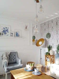 Beliani Lattiavalaisin Metalli Valkoinen/Kulta Thames Ii Cheap