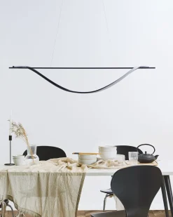 Beliani Led-Riippuvalaisin Rauta Musta Bodri Online