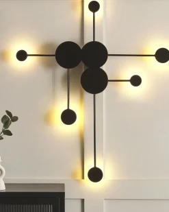 Beliani Led-Seinavalaisin 6 Polttimoa Metalli Musta Mariato Fashion