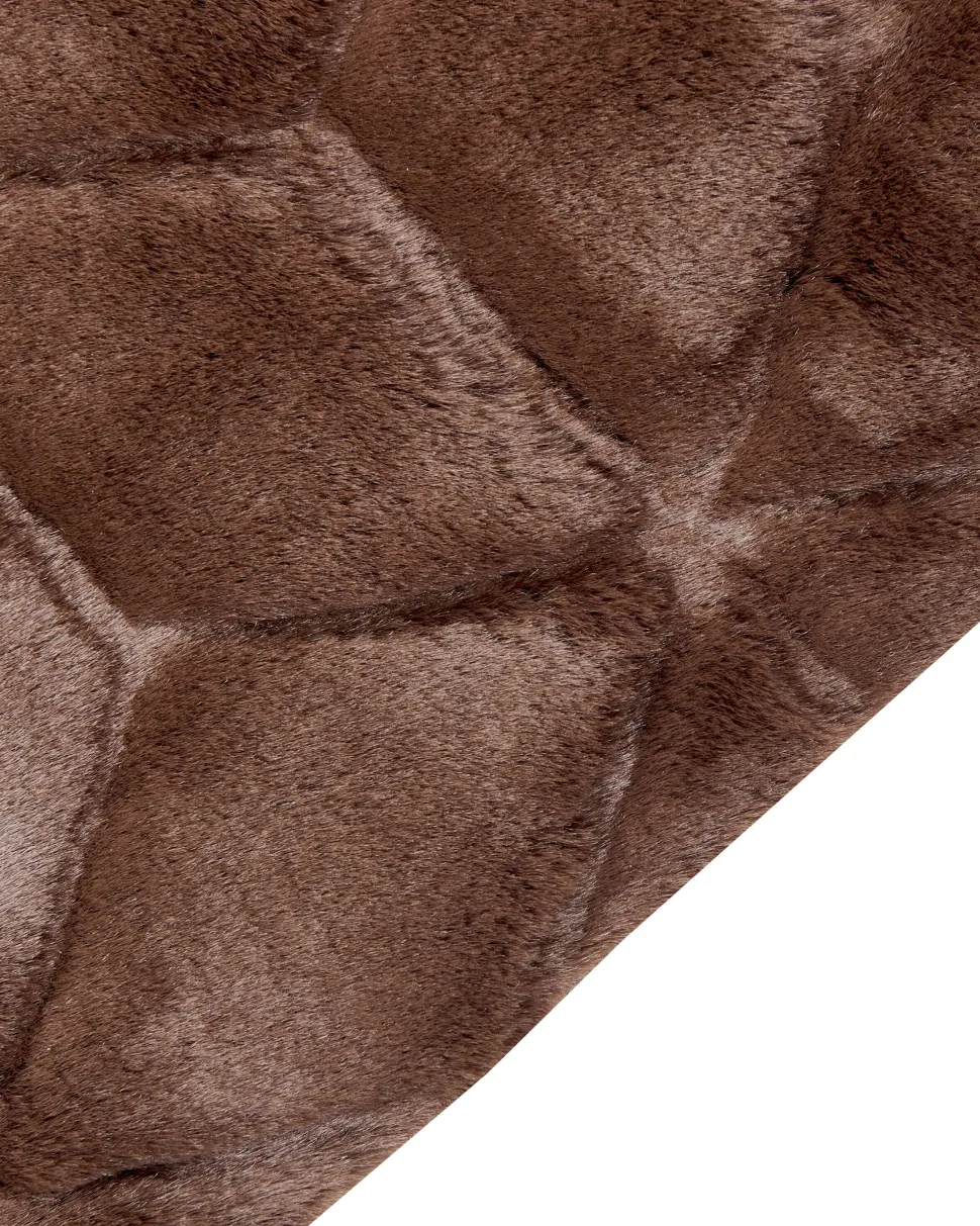 Beliani Matto Janiksen Tekoturkis Ruskea 160 X 230 Cm Thatta Discount