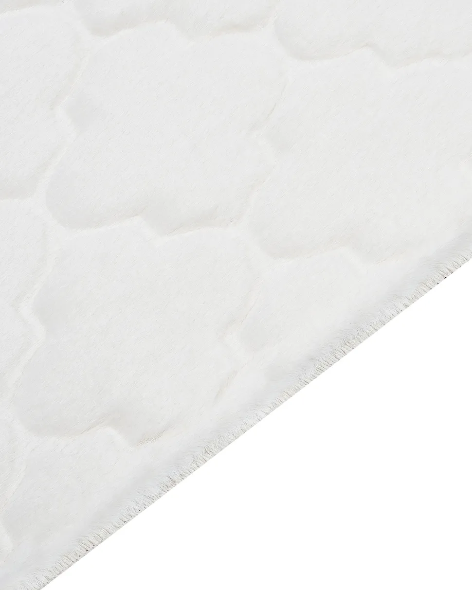 Beliani Matto Janiksen Tekoturkis Valkoinen 160 X 230 Cm Gharo Shop