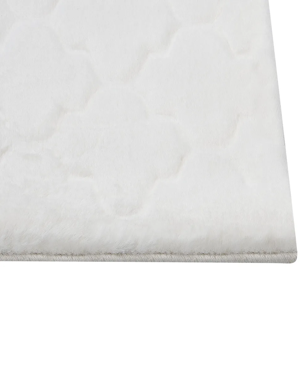 Beliani Matto Janiksen Tekoturkis Valkoinen 160 X 230 Cm Gharo Shop