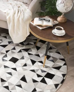 Beliani Matto Lehmannahka Harmaa/Musta 140 Cm Kirklar Online