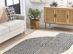 Beliani Matto Puuvilla Musta/Valkoinen 140 X 200 Cm Bareli Flash Sale