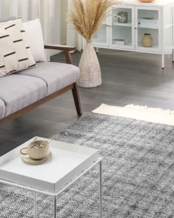 Beliani Matto Villa Musta/Luonnonvalkoinen 160 X 230 Cm Atlanti Discount