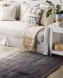 Beliani Matto Viskoosi Harmaa/Musta 160 X 230 Cm Ercis Fashion