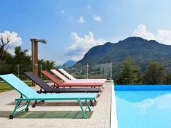 Beliani Metallinen Punainen Aurinkotuoli Portofino Store