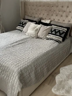 Beliani Parisanky Sametti Beige 180 X 200 Cm Lubbon Hot