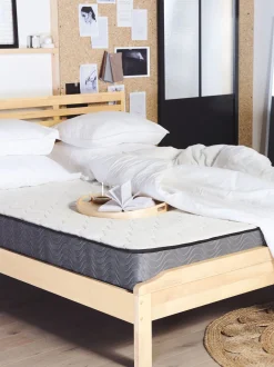 Beliani Parisanky Vaalea Kumipuu 180 X 200 Cm Carnac Hot