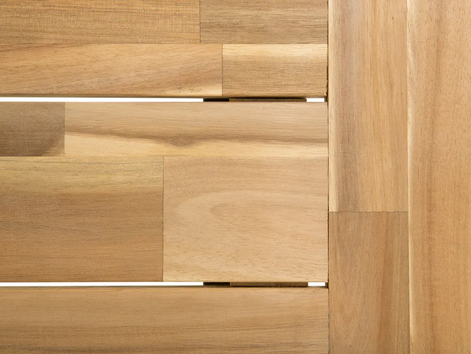 Beliani Penkki Musta Scania Sale