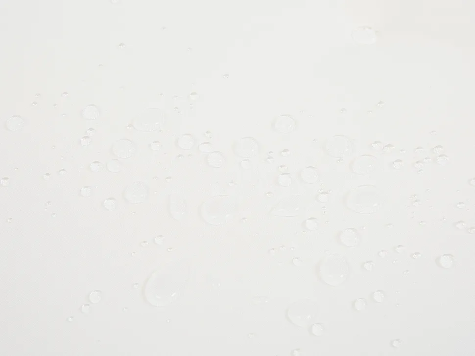 Beliani Poyta Ja 2 Tuolia Luonnonvalkoisilla Tyynyilla Toscana Sale