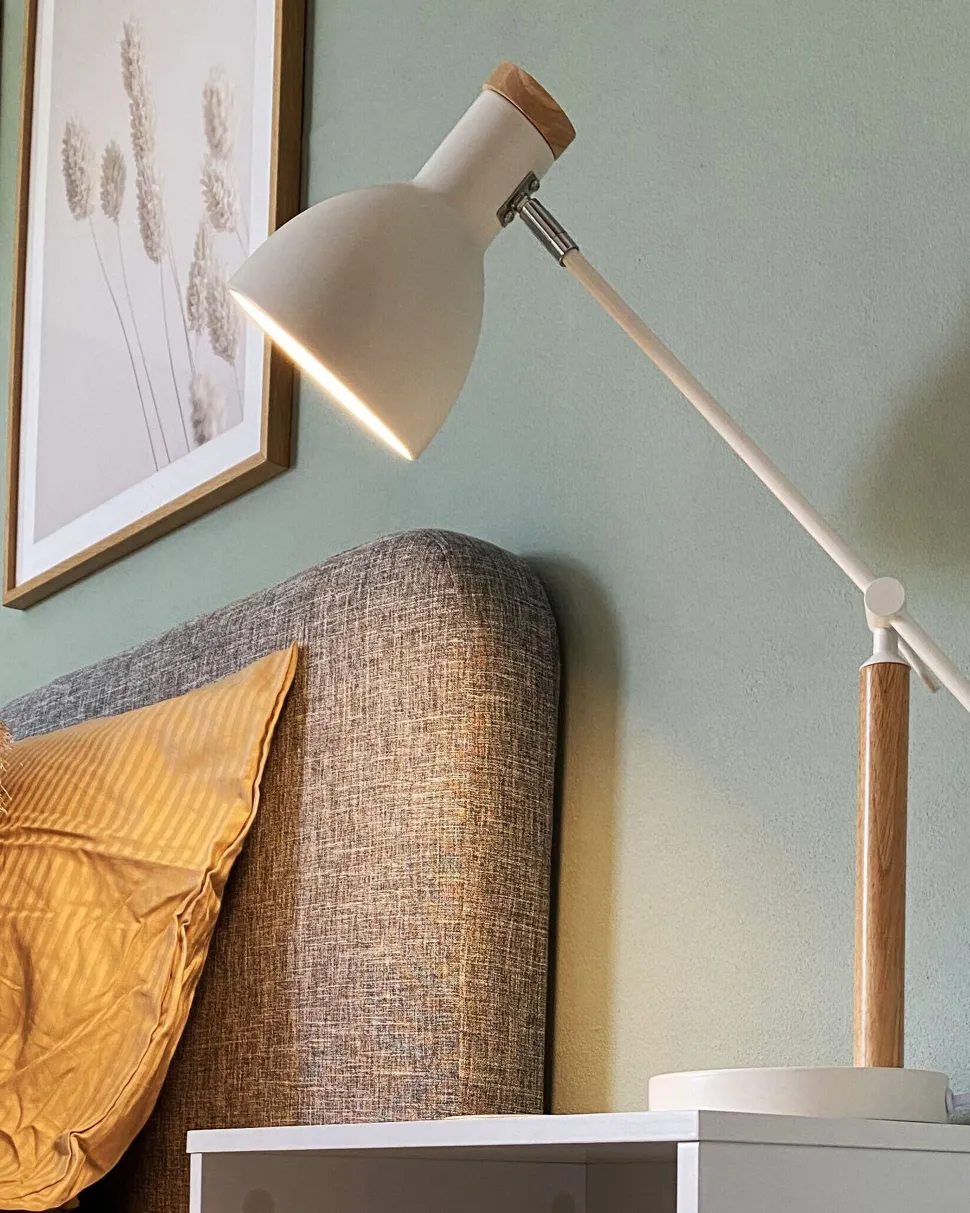 Beliani Poytavalaisin Metalli Valkoinen/Vaalea Puu Peckos New