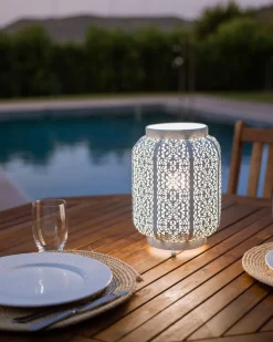 Beliani Poytavalaisin Metalli Valkoinen Somes Clearance