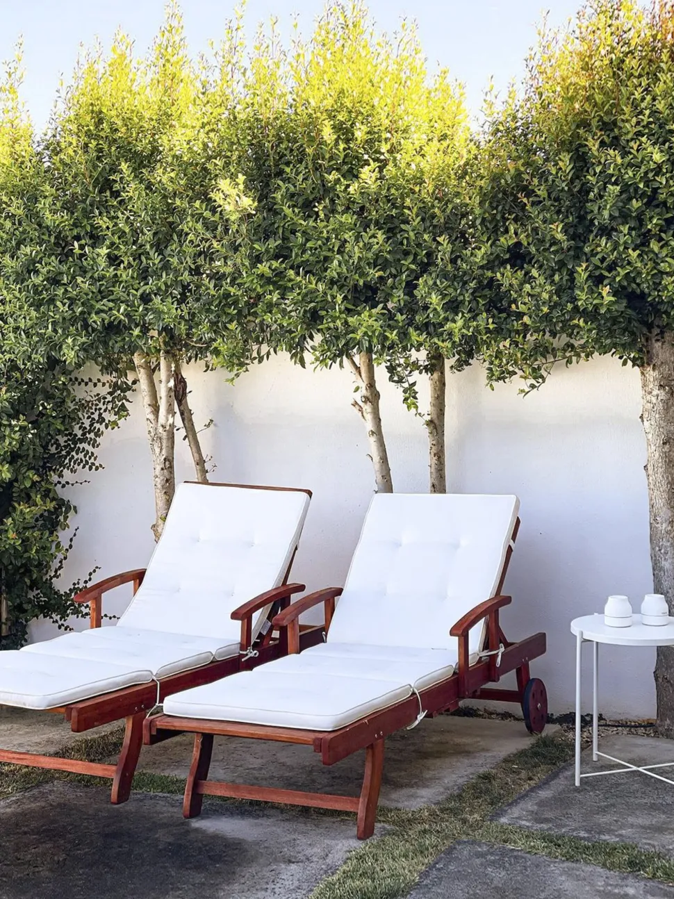 Beliani Puinen Aurinkotuoli Luonnonvalkoisella Pehmusteella Toscana Discount