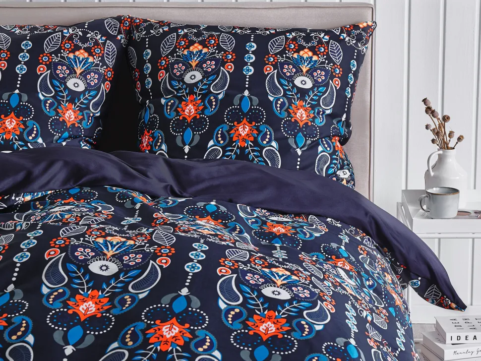 Beliani Pussilakanasetti Satiinipuuvilla Tummansininen 135 X 200 Cm Madrona Fashion