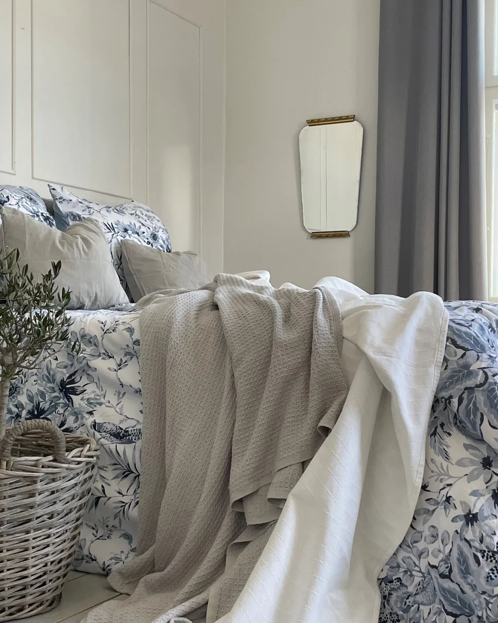 Beliani Pussilakanasetti Satiinipuuvilla Valkoinen/Sininen 155 X 220 Cm Ballard Cheap