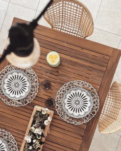 Beliani Puutarhapoyta Jatkettava Akaasia Vaalea Puu 180/240 X 100 Cm Cesana Best