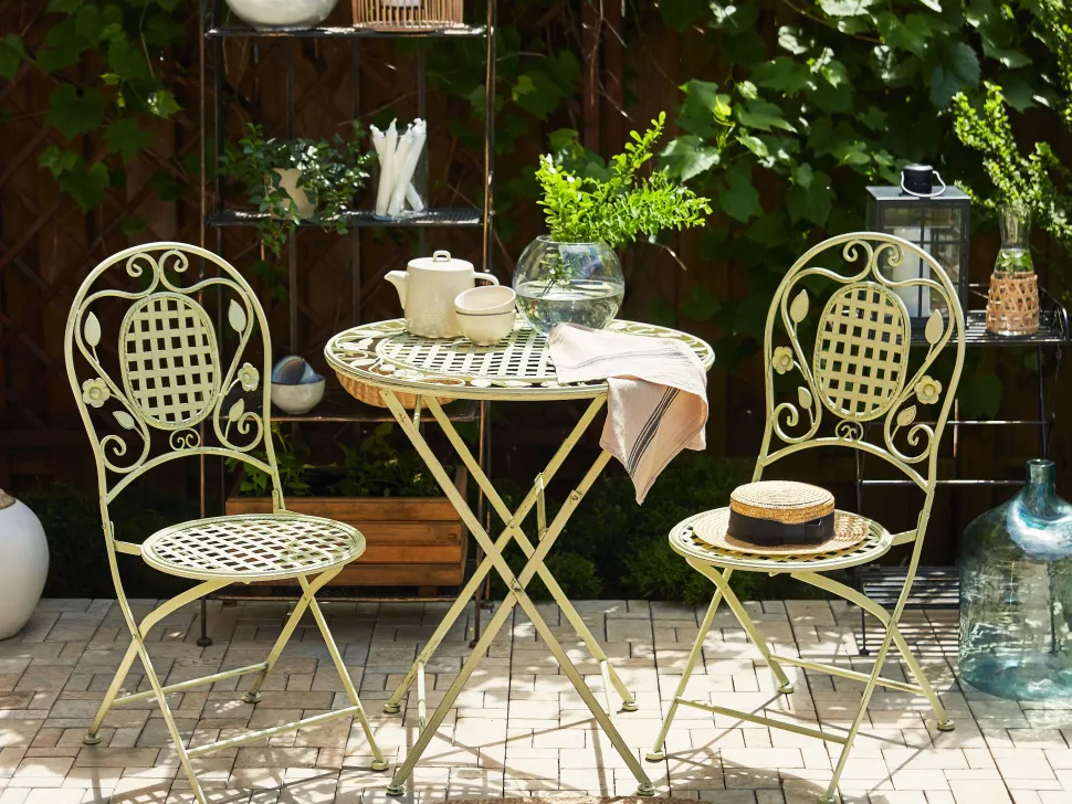 Beliani Puutarhapoyta Metallinen O 70 Cm Vaaleanvihrea Bivio Online