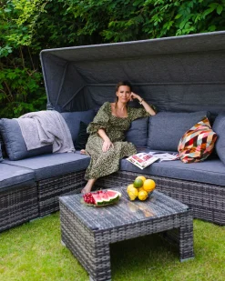 Beliani Puutarharyhma 6-Istuttava Harmaa Corte Fashion