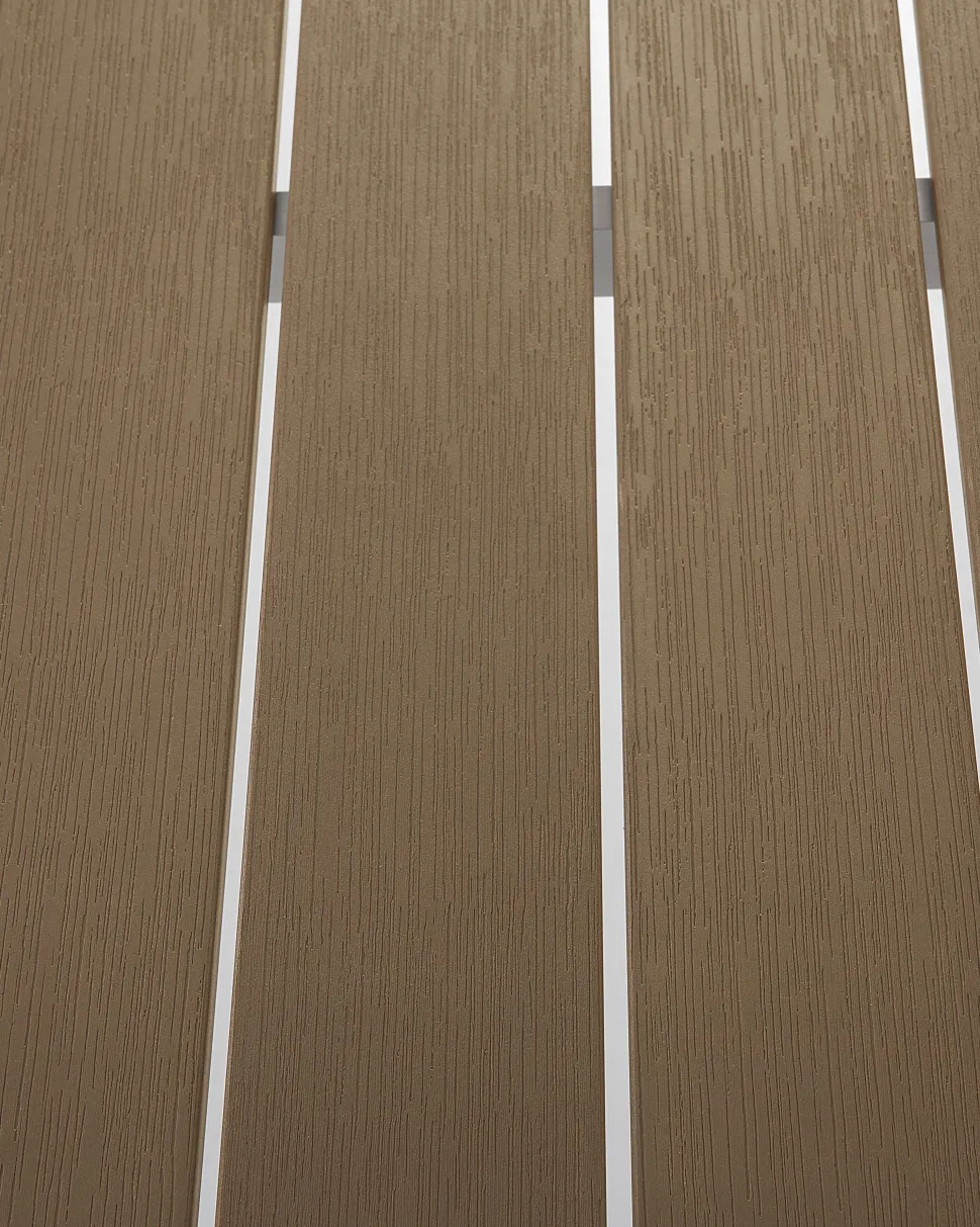 Beliani Puutarhatuoli Alumiini Vaalea Puu 6 Kpl Vernio Hot