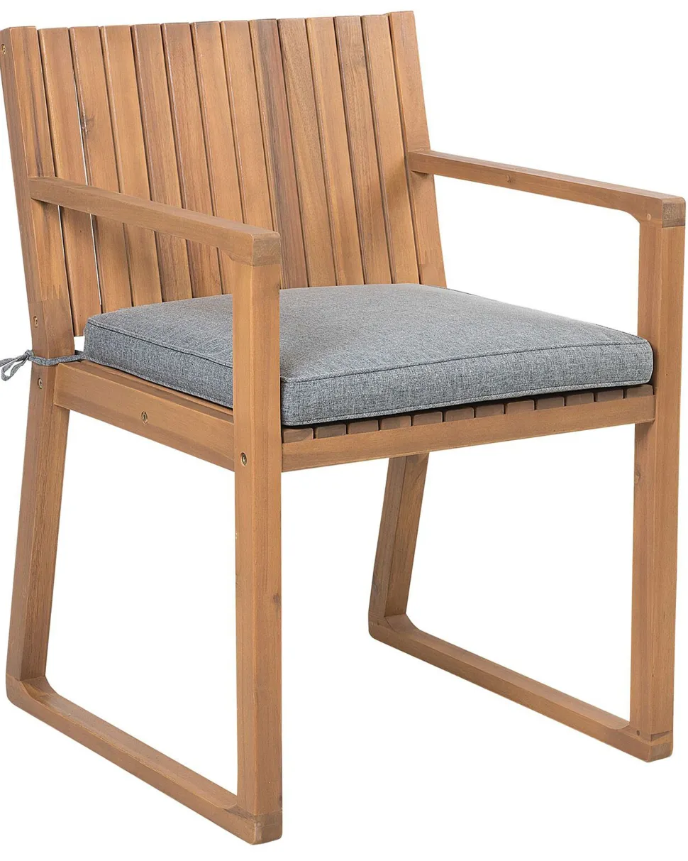 Beliani Puutarhatuoli Harmaalla Pehmusteella Sassari Clearance