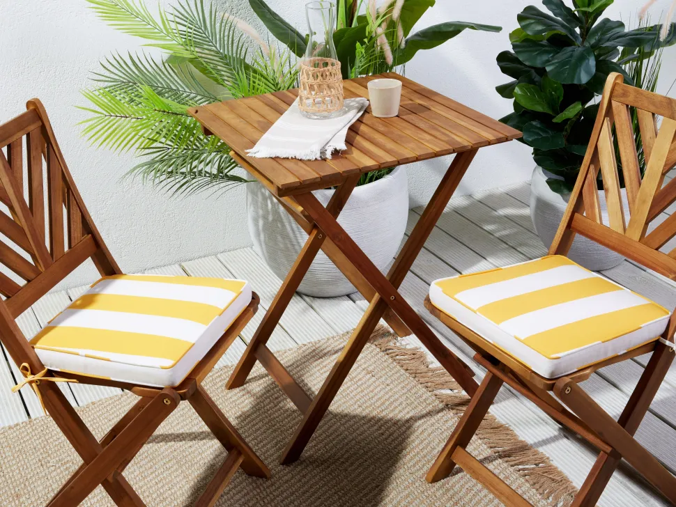 Beliani Puutarhatuolin Pehmuste Keltainen/Valkoinen 37 X 34 Cm 2 Kpl Terni Sale