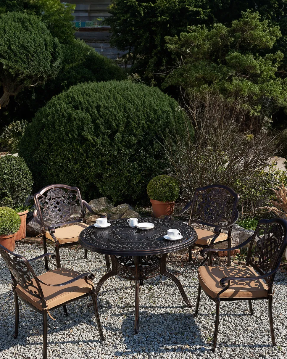 Beliani Puutarhatuolit Tummanruskeat, Alumiinia, 4Kpl Setti Salento Online