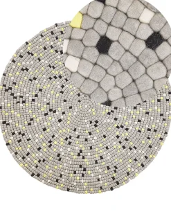 Beliani Pyorea Matto Villa Vaaleanharmaa O 140 Cm Penek Clearance