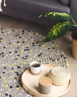 Beliani Pyorea Matto Villa Vaaleanharmaa O 140 Cm Penek Clearance