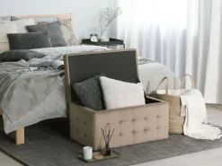 Beliani Rahi Sametti Säilytystila Vaaleanruskea 72 X 42 Cm Michigan Best