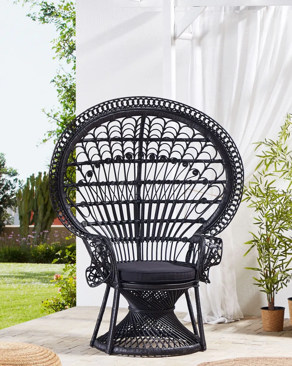 Beliani Riikinkukkotuoli Rottinki Musta Emmanuelle Clearance