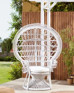 Beliani Riikinkukkotuoli Rottinki Valkoinen Emmanuelle Discount