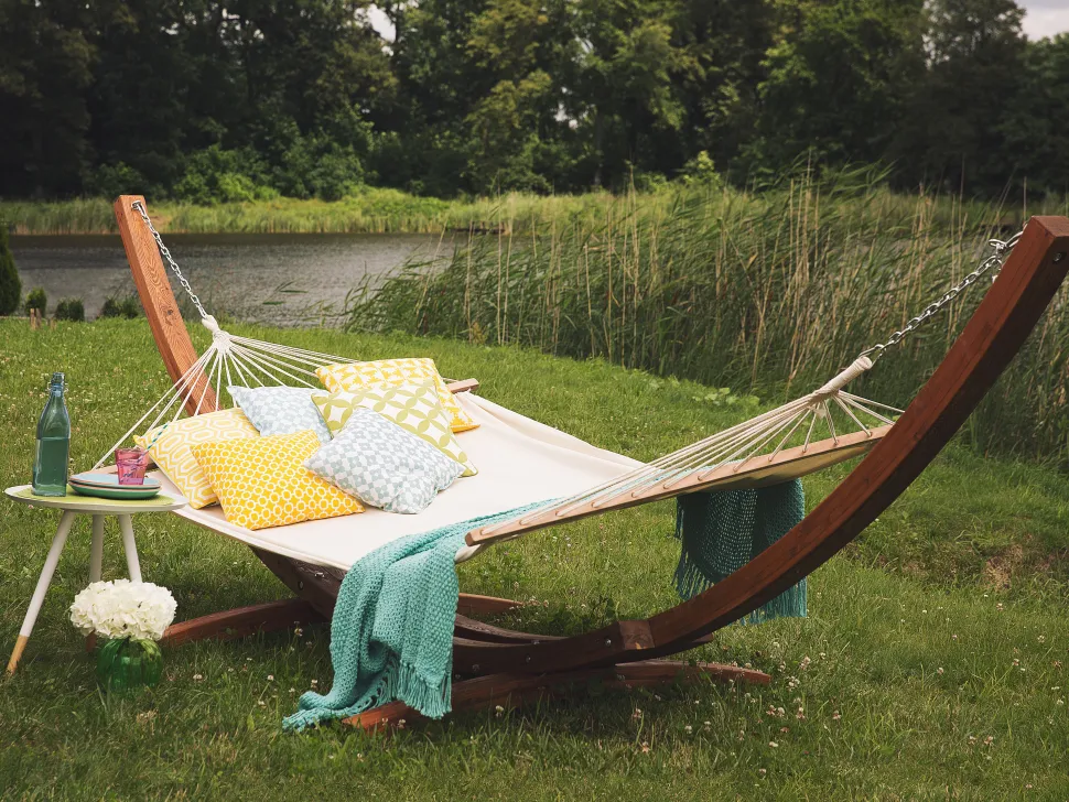 Beliani Riippukeinu Telineella Beige Treviso Best