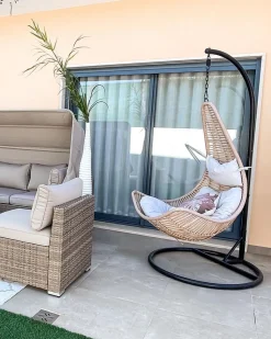 Beliani Riipputuoli Jalustalla Polyrottinki Luonnonvari Atri Ii Outlet